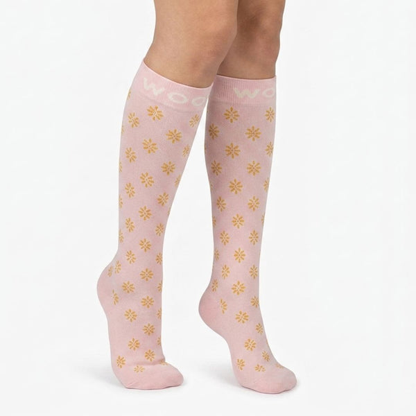 //vn.drwoofapparel.com/cdn/shopifycloud/storefront/assets/no-image-2048-a2addb12_grande.gif
